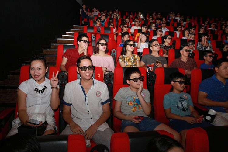 Thai Hoa Huy Khanh hao hung di ra mat phim Angry Birds-Hinh-14